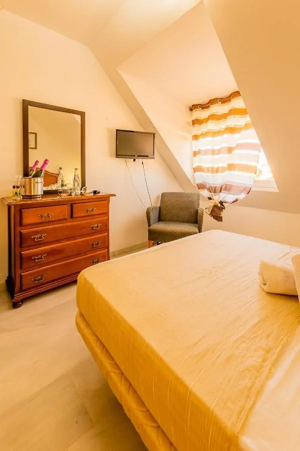 Bed & Breakfast Hotel La Morena Fuengirola