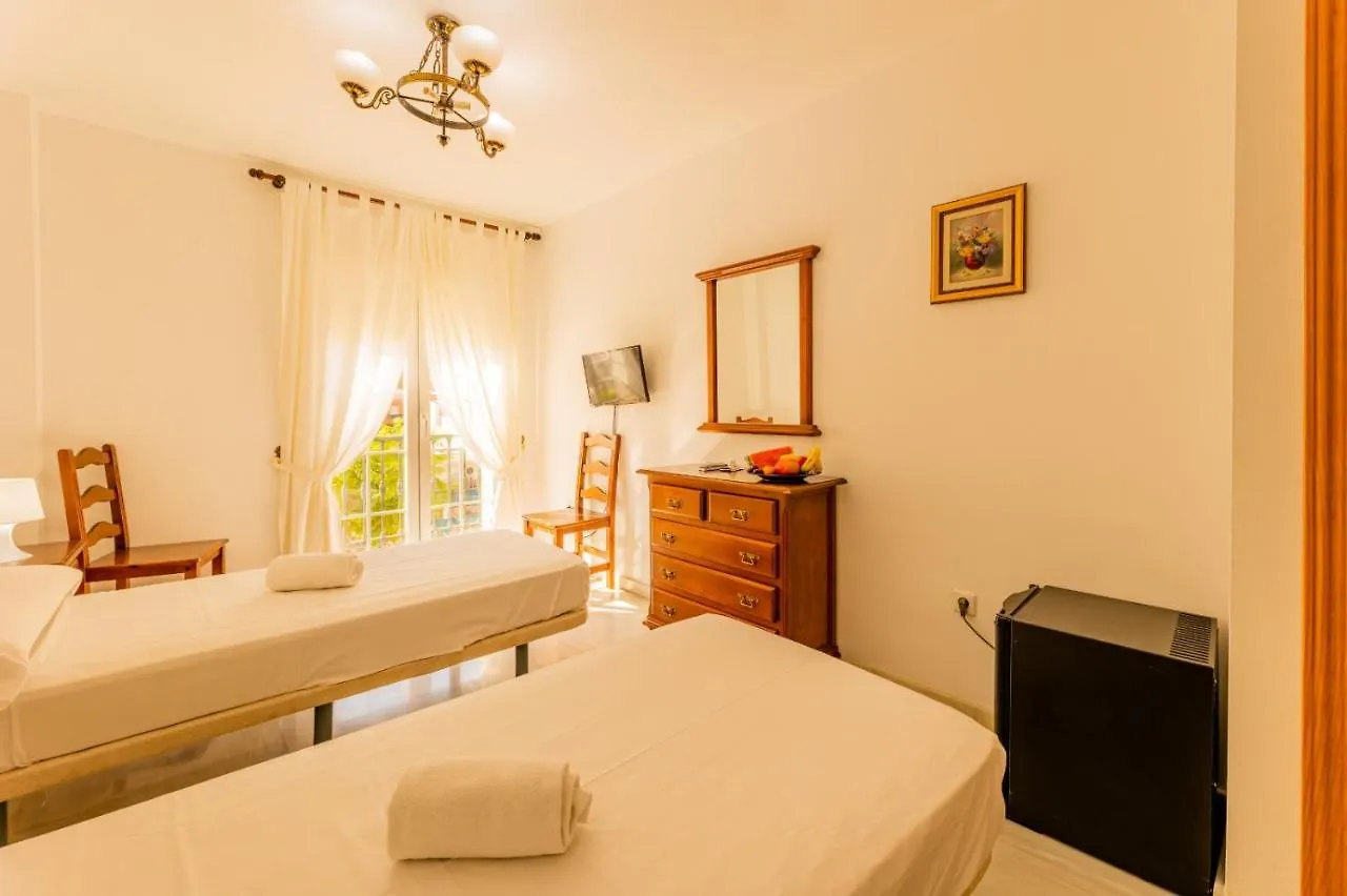 Bed & Breakfast Hotel La Morena Fuengirola