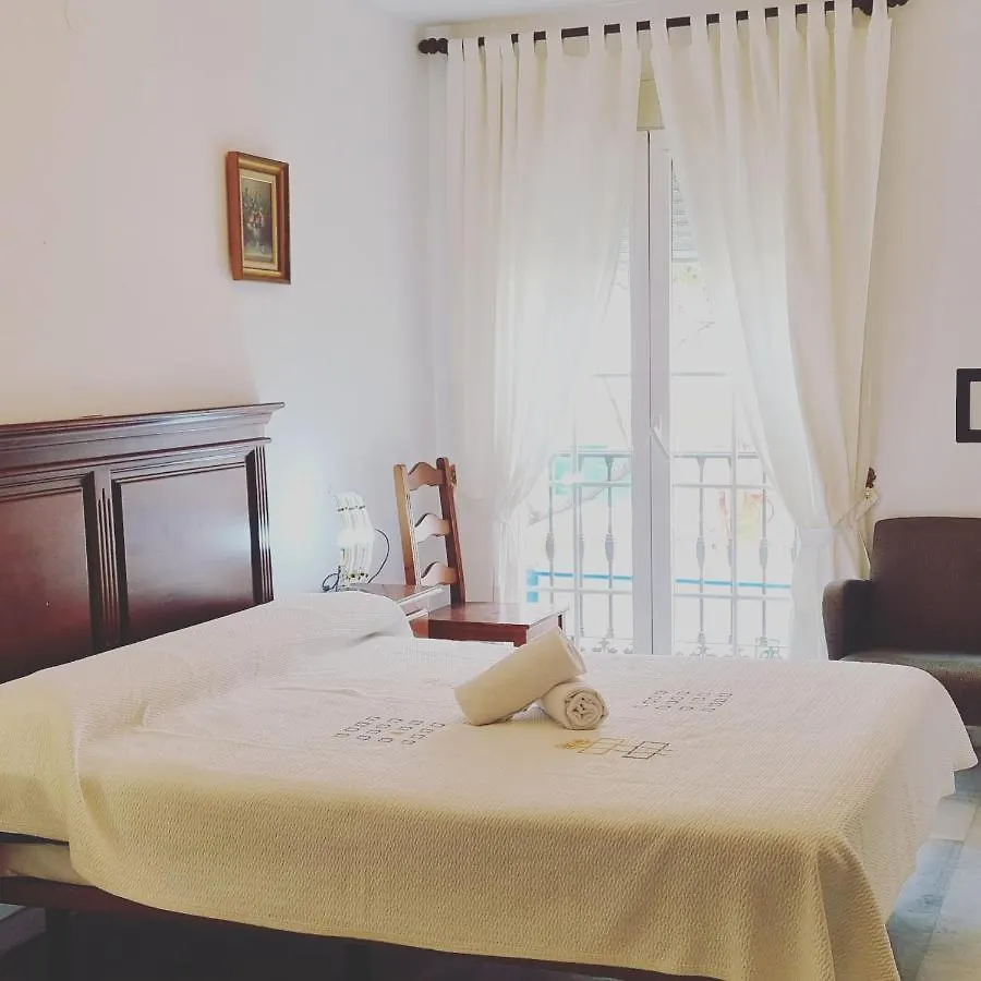 Hotel La Morena 푸엔히롤라