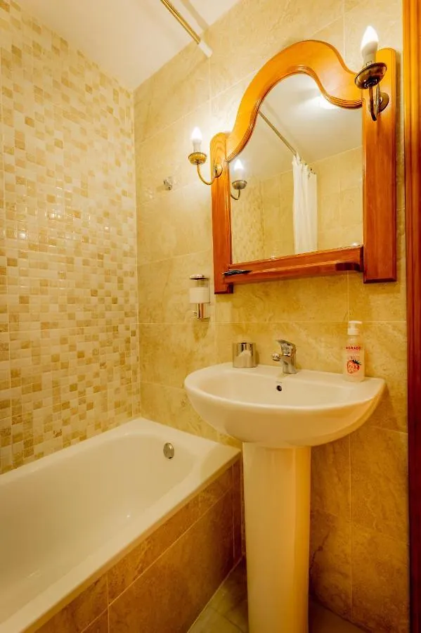 Hotel La Morena 푸엔히롤라 B&B